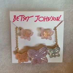 Betsey Johnson GUMMY BUTTERFLY SET PASTEL MULTI
